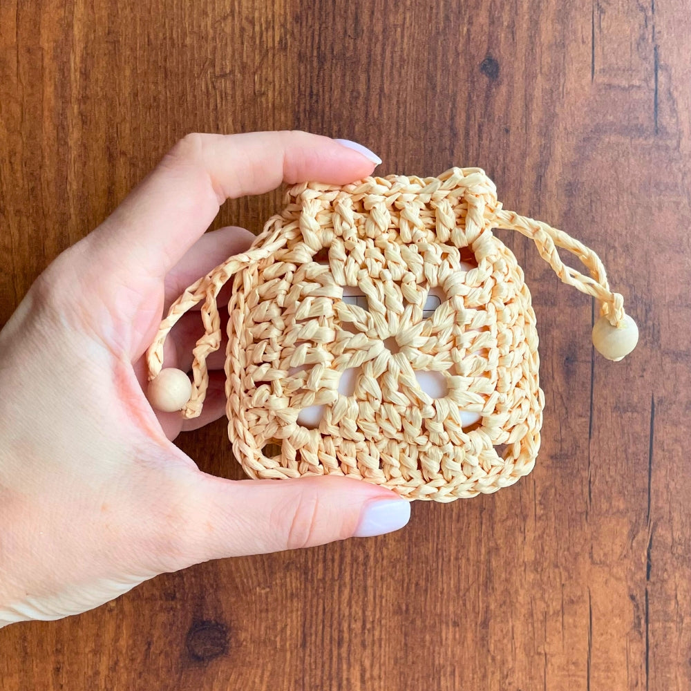 Crochet raffia Airpods case FREE pattern