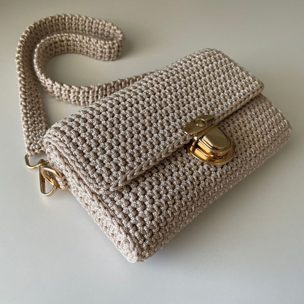 Häkelanleitung Kleine Schultertasche