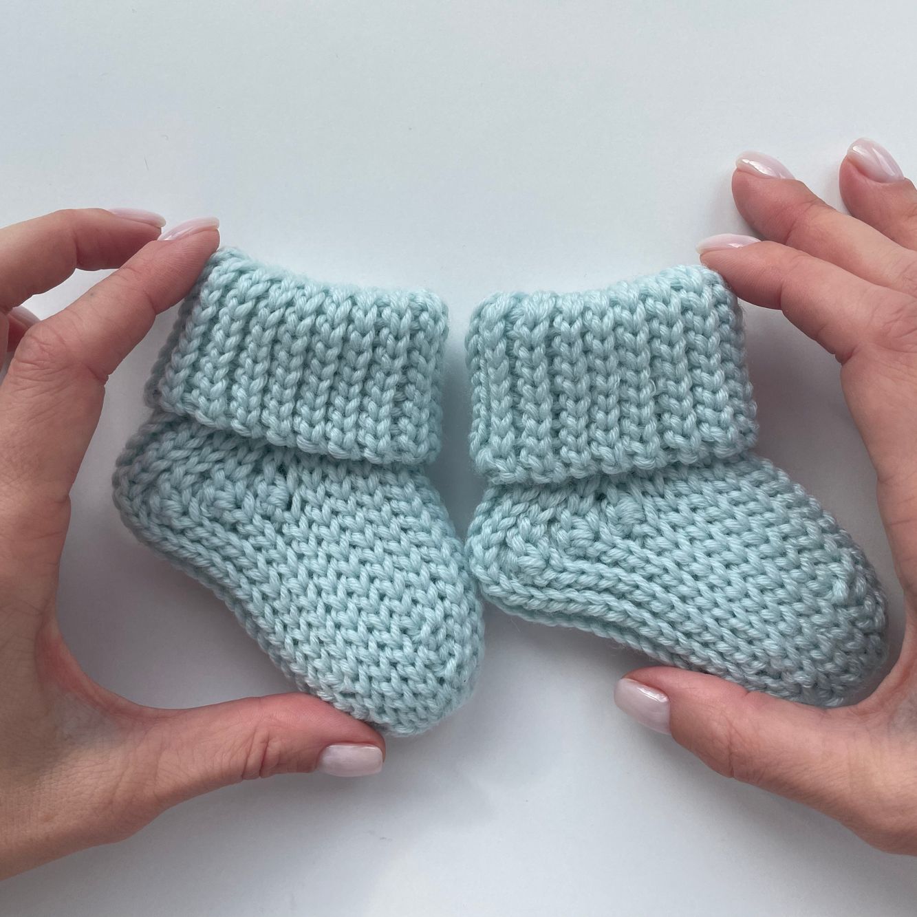 Baby-Wollsöckchen Häkelanleitung 3 Größen