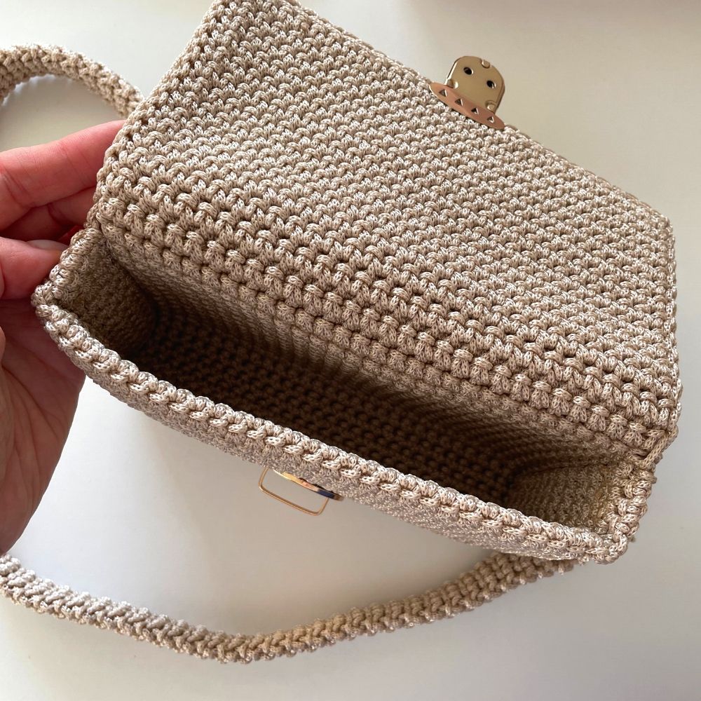 Häkelanleitung Kleine Schultertasche