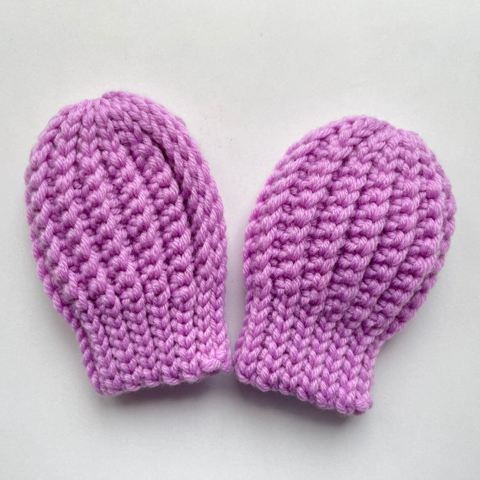 Crochet baby mittens pattern