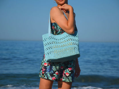 Summer raffia beach shoulder bag