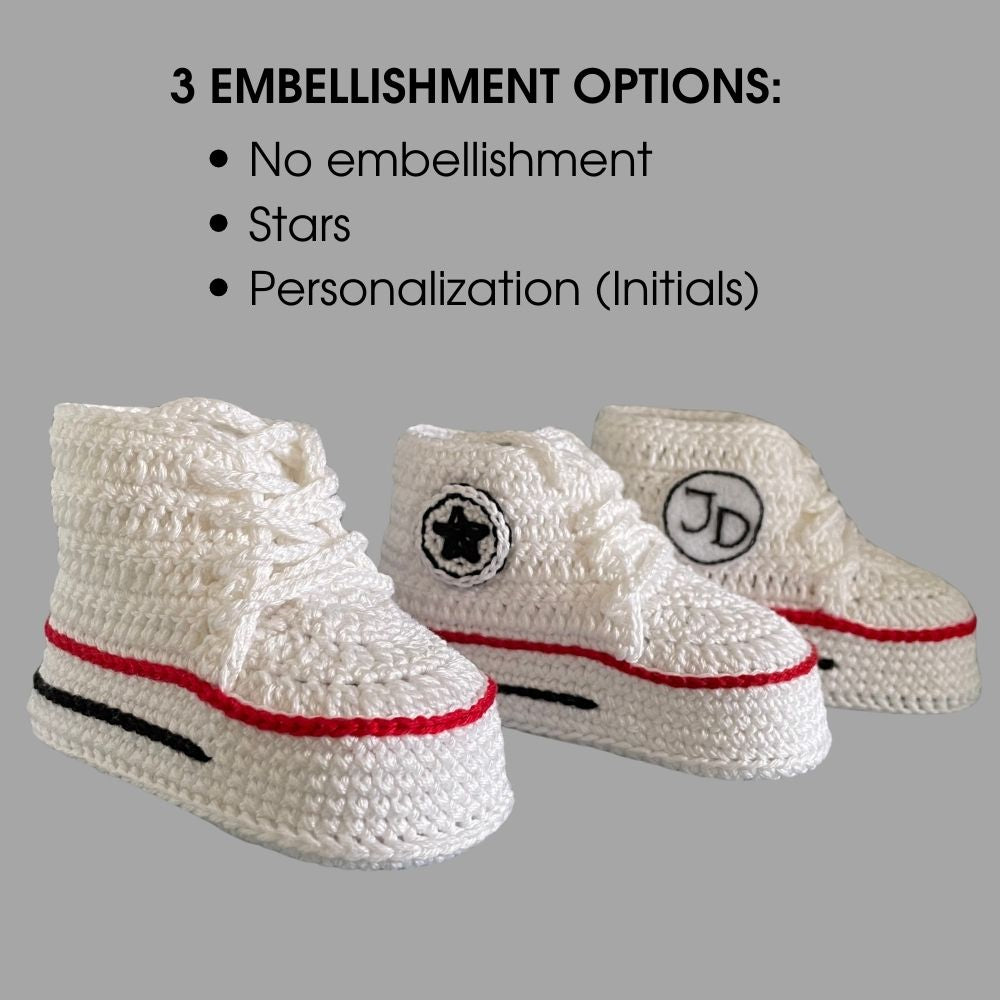 Crochet baby sneakers with personalization – Choose from no design, star patch, or custom initials