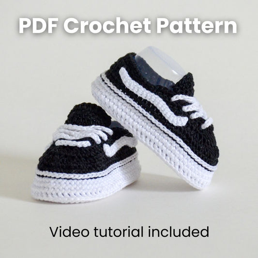 Black and white crochet baby sneakers pattern PDF with video tutorial — handmade newborn booties design