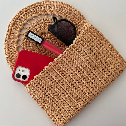 Easy crochet clutch bag pattern, raffia purse