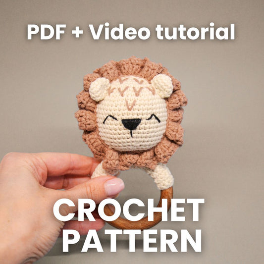Lion baby rattle crochet pattern