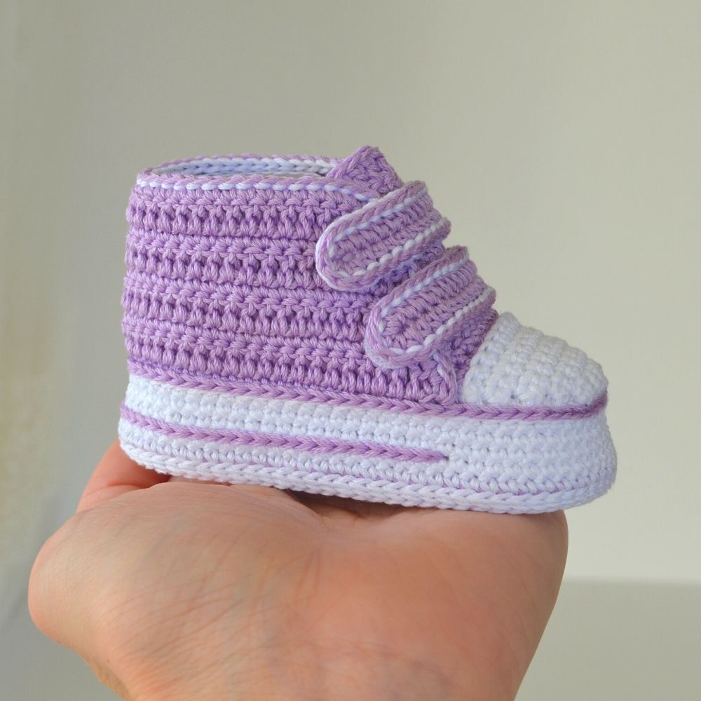 Häkelmuster für hohe Baby-Sneakers, Baby-Klettverschluss-Schuhe