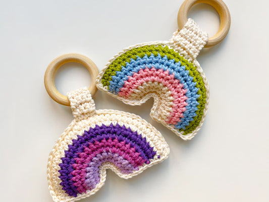 FREE Easy crochet rainbow rattle pattern