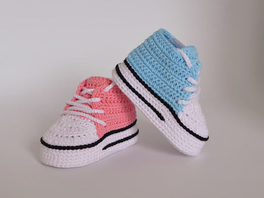 Converse-Inspired Color Baby Sneakers: Crochet Pattern in 4 Sizes
