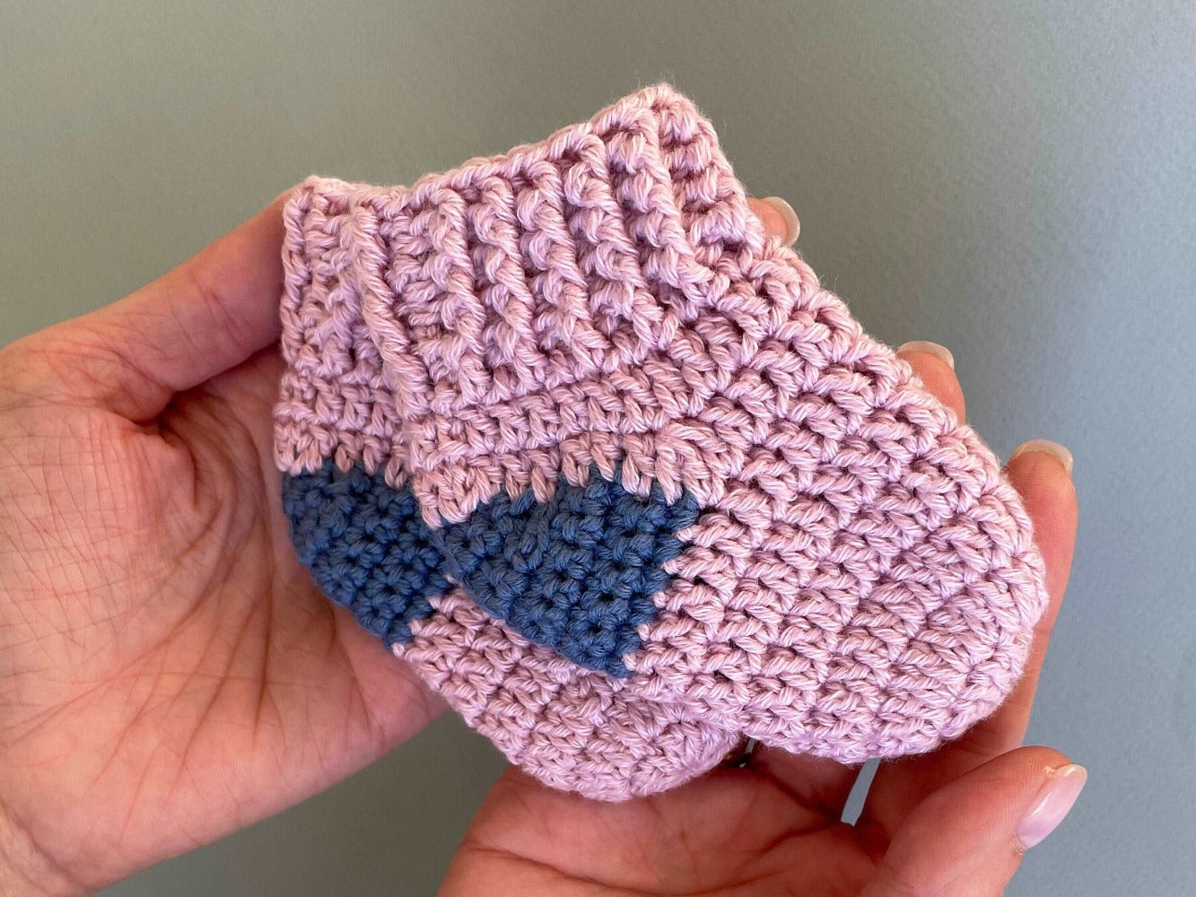 Baby socks crochet pattern for 0-3 months