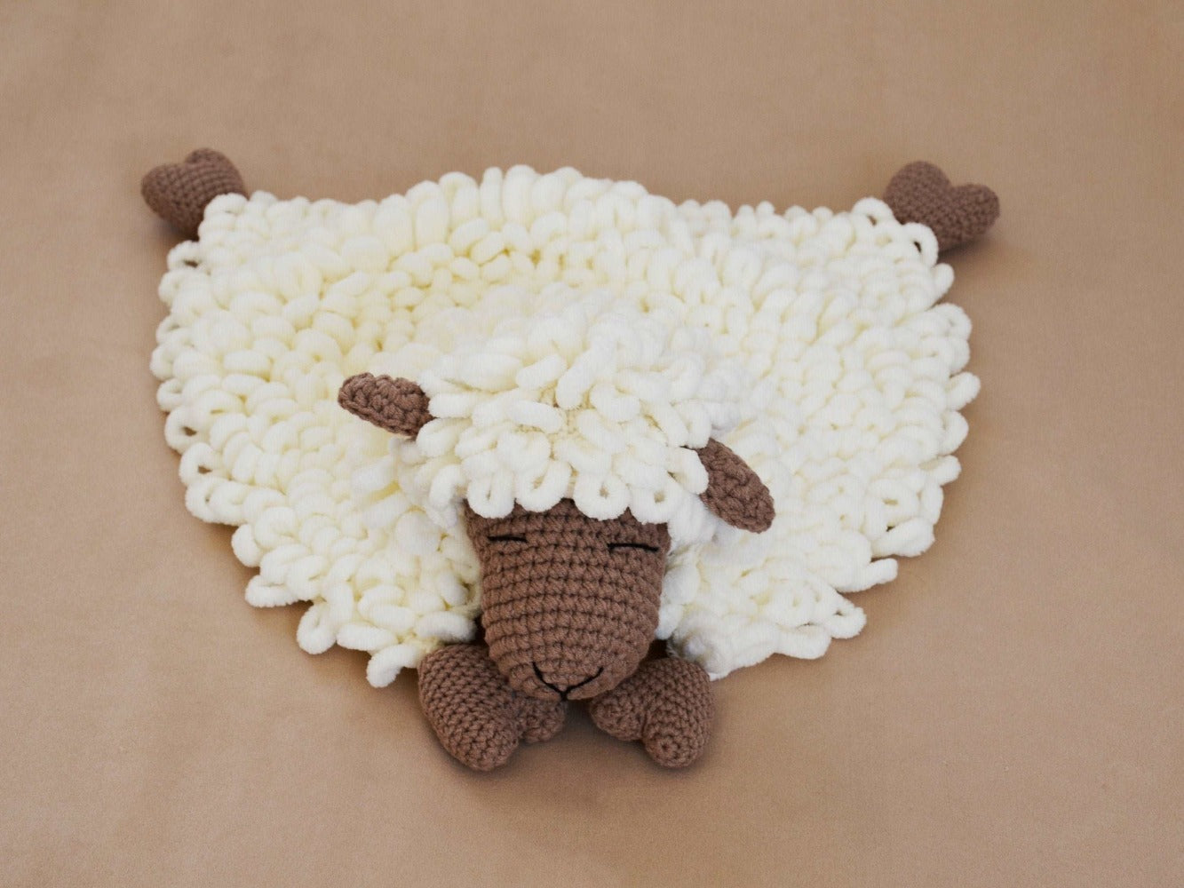 Lamb blanket Crochet Pattern