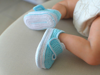 Crochet baby velcro sneakers pattern