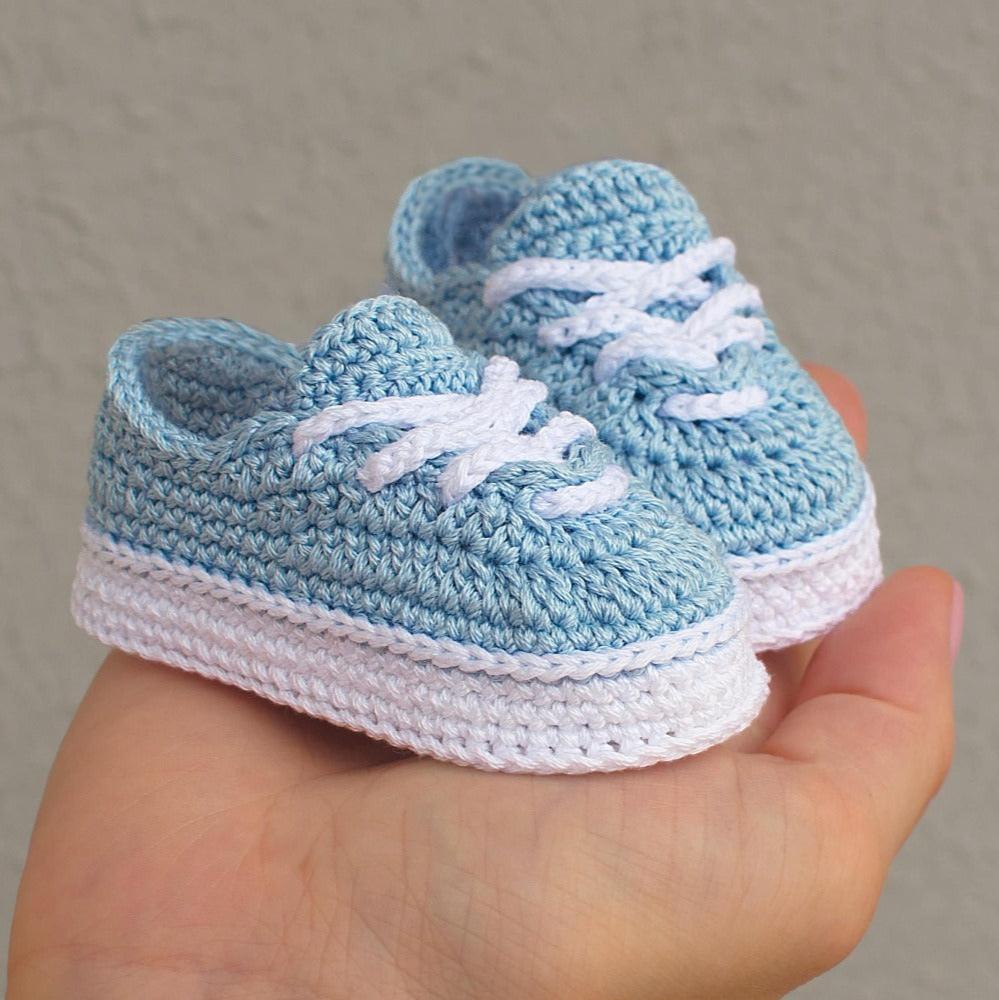 Crochet pattern baby girl boy color sneakers