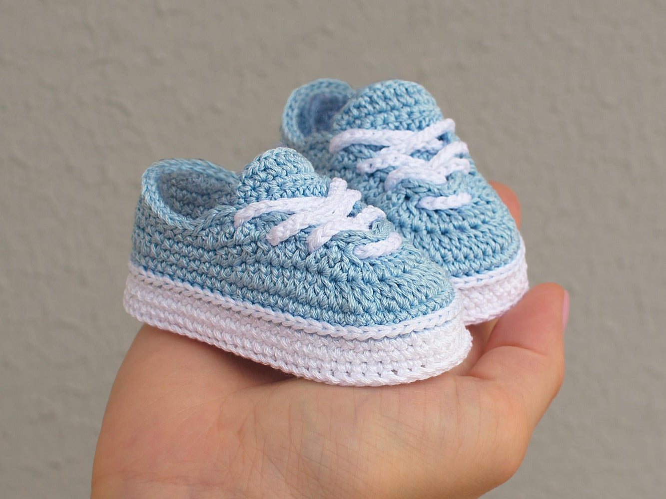 Vans-Inspired Baby Sneakers Crochet Pattern